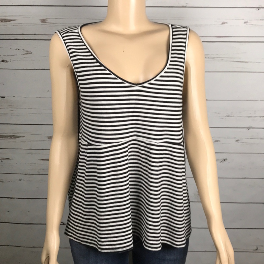 Torrid blue white strip peplum tank size 3